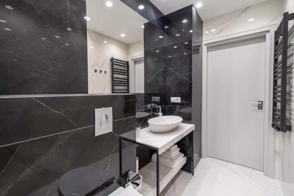 Luxury Apartments In Residence Maritime ミエンジズドロイェ エクステリア 写真