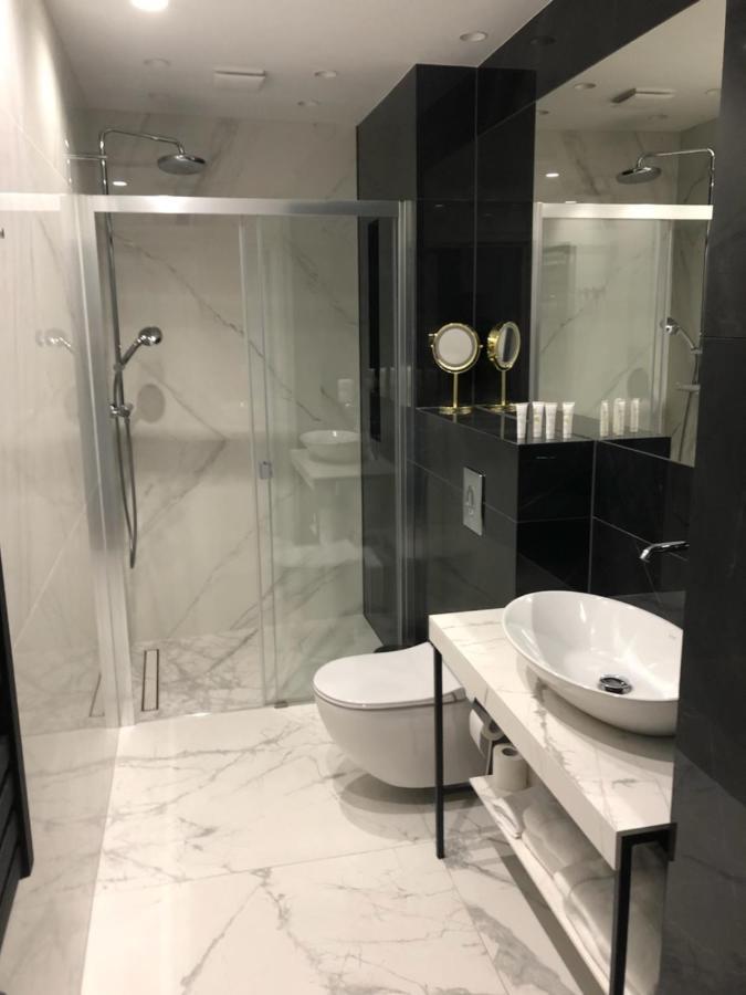 Luxury Apartments In Residence Maritime ミエンジズドロイェ エクステリア 写真