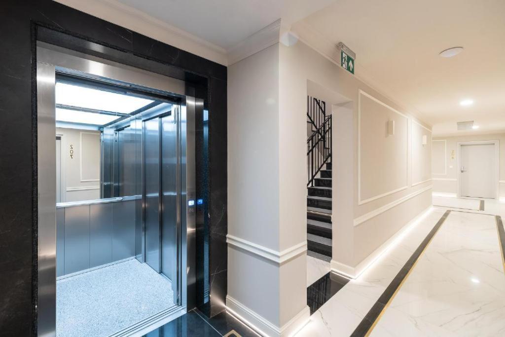 Luxury Apartments In Residence Maritime ミエンジズドロイェ エクステリア 写真