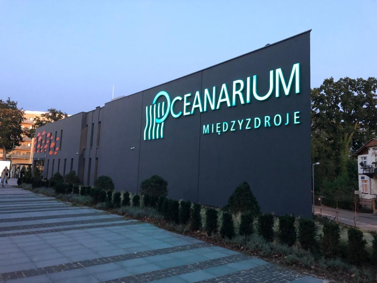 Luxury Apartments In Residence Maritime ミエンジズドロイェ エクステリア 写真
