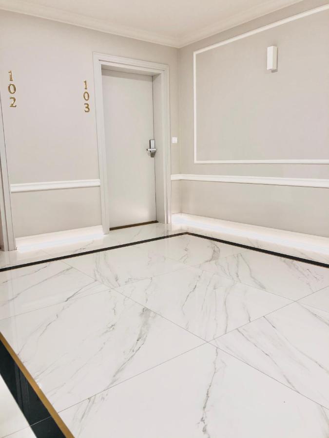 Luxury Apartments In Residence Maritime ミエンジズドロイェ エクステリア 写真